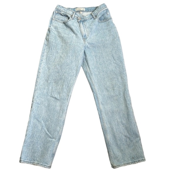 Abercrombie & Fitch Denim - Abercrombie and fitch the 90s straight ultra high rise curve love jean size 28/6